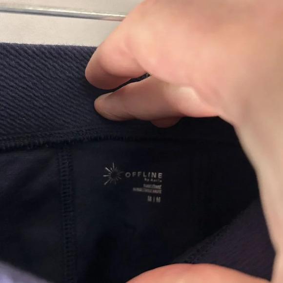 Offline by Aerie Leggings Women Medium Blue Pull On Flare Rear Pockets Mid Rise - Picture 4 of 8